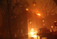 В Ростове сгорел многоквартирный до