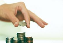 В Таганроге многодетной семье, получившей соцвыплату в 47,5 рублей, отказали в пособии на детей