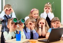 Заслуженный учитель РФ раскритиковал введение оценок за поведение в школах