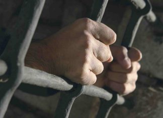 Ростовчанам грозит до двух лет тюрьмы за публикацию информации в домовых чатах