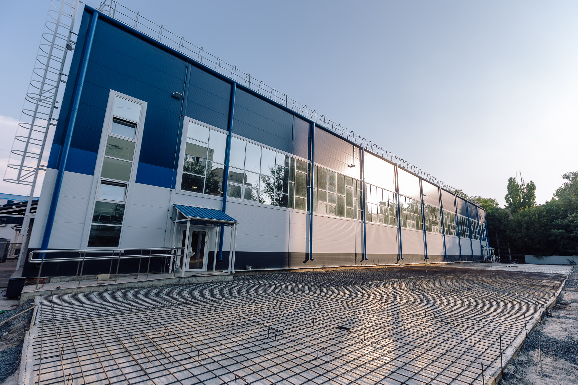 крытый футбольный манеж ростов на дону. футбольное поле в кудрово. крытый футбольный манеж бор нижегородская. футбольный манеж физра казань. крытый футбольный манеж ростов на дону.