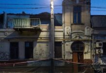 В Ростове почти завершили снос дореволюционного дома на Московской Фото: Геннадий Крольман