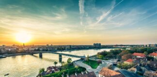 Жить в Сербии: рассказываем о стране глазами русских эмигрантов Панорама Белграда, столицы Сербии //Фото с сайта travelinlife.ru