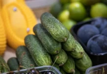 В Ростовской области объяснили, почему огурцы подорожали до 400 рублей www.rostov.kp.ru