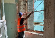 В Ростове продолжается капремонт старинной школы № 1 капремонт //Фото: telegram-канал Алексея Логвиненко