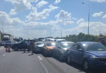 На трассе М-4 массовая авария привела к пробке