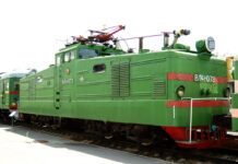 НЭВЗ начал выпуск первых в РФ маневровых электровозов