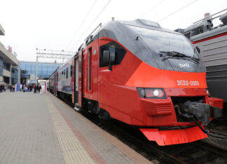 Прямые поезда свяжут ДНР и Ростовскую область в течение полугода Электропоезд нового поколения ЭП3Д //Фото пресс-службы СКЖД