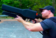 Сенатор от Ростовской области предложила раздать ЧОПам антидронные ружья Оператор антидронного ружья //Фото dronedj.com