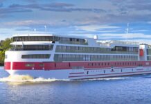 В 2025 году из Ростова четыре круиза совершит новый лайнер «Николай Жарков» Круизный лайнер типа "Карелия" //Фото «Водоход»