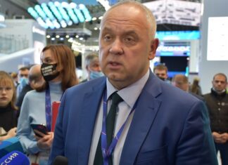 Бывший загубернатора Владимир Окунев может скрываться в Армении