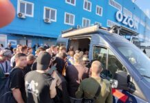 В Аксайском районе и в Ростове проверили 913 мигрантов