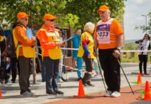 В Суворовском районе Ростова прошел фестиваль северной ходьбы