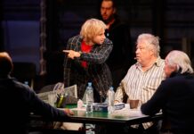 Спектакль «12» Никиты Михалкова покажут в Ростове