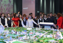 Слюсарь поручил разработать туристические маршруты по Ростовской области