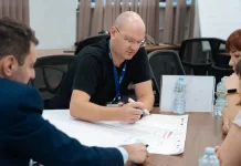 Слюсарь уволил главу Минцифры региона Полуянова // фото: Евгений Полуянов / Telegram