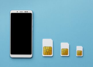 В Ростовской области ввели суточные ограничения мобильного интернета для вернувшихся из-за границы SIM-карты // фото: freepik