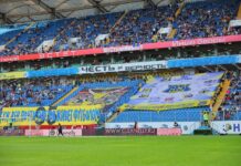 ФК «Ростов» могут возглавить силовики и чиновники болельщики ФК "Ростов" // фото: Telegram-канал "ФК «Ростов» | Футбольный клуб "Ростов""