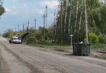 Юрий Слюсарь выделил 35 млн рублей на ремонт дорог и Дворца спорта в Гуково дороги Гуково // фото: Скриншот видео в Telegram-канале Юрия Слюсаря