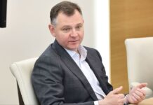 Юрий Слюсарь // фото: пресс-служба Правительства Ростовской области