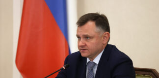 Юрий Слюсарь // фото: пресс-служба Правительства Ростовской области
