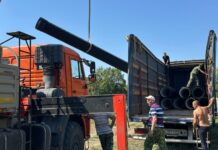 В Шахтах начали менять трубы аварийного коллектора // фото: donland.ru