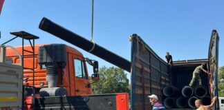 В Шахтах начали менять трубы аварийного коллектора // фото: donland.ru