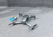 В Ростовской области отразили атаку украинских дронов 14 февраля В Аксае на крыше многоэтажки обнаружен БПЛА // фото: телеграм-канал главы администрации Аксайского района Константина Доморовского