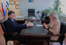 Юрий Слюсарь обсудил ключевые проблемы Таганрога с главой города