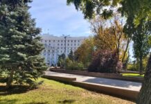 В Ростовской области на этой неделе похолодает до +12 градусов осень в Ростове // фото: Ольга Медведева