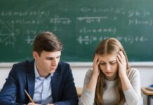 Образовательные услуги в Ростовской области подорожали на 12,5% за год студенческий кредит // фото: сгенерировано с помощью нейросети GigaChat от Сбера