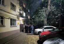 В Ростове ввели режим ЧС для дома на улице Ивановского в микрорайоне Рабочий городок в пятиэтажке образовалась трещина // фото: телеграм-канал Скрябина