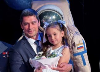 Космонавт Николай Чуб стал почетным гражданином Новочеркасска