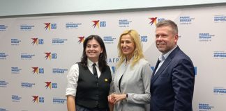 Анастасия Фархади (слева) и Василий Волков (справа) // фото: Городской репортер