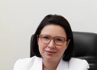 В Ростове назначили нового начальника управления внешних связей Зинаида Березина // фото: Telegram-канал Александра Скрябина