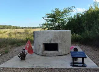 В Ростовской области поисковики обнаружили на дне реки уникальный военный ДОТ ДОТ времен Великой Отечественной войны //Фото поисковый отряд "Память"