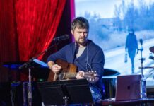 Ростовский музыкант и композитор Вася Обломов нарушил закон об иноагентах