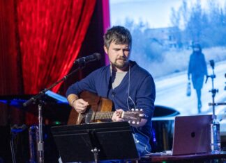 Ростовский музыкант и композитор Вася Обломов нарушил закон об иноагентах