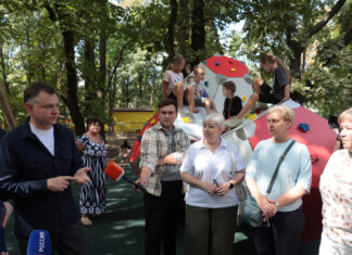 Губернатор Ростовской области в прямом эфире ответит на вопросы жителей региона Юрий Слюсарь// Фото пресс-служба губернатора Ростовской области