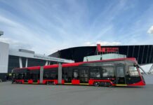 В декабре начнутся ночные испытания трехсекционного трамвая в Ростове