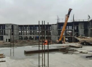 Строящаяся в Батайске новая школа на 1340 мест готова на 25% Строящаяся в Батайске новая школа на 1340 мест готова на 25% //Фото пресс-службы Правительства Ростовской области