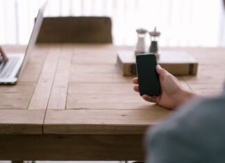 Около 5 тысяч самозапретов на сим-карты установили жители Ростовской области