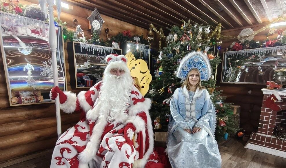 В ростовском зоопарке открылась Резиденция Деда Мороза //Фото пресс-службы администрации Ростова-на-Дону