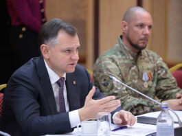 В Ростовской области предлагают ввести квоты на рабочие места для ветеранов боевых действий Губернатор Ростовской области Юрий Слюсарь предложил резервировать квоты на рабочие места для участников боевых действий //Фото пресс-службы правительства Ростовской области