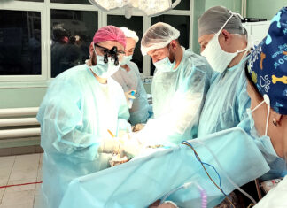 Ростовские хирурги спасли женщину и провели уникальную операцию