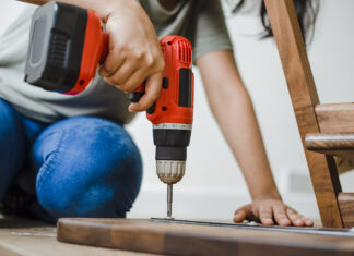 В Ростовской области рецидивист украл шуруповерт