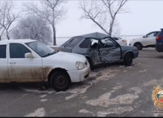 В ДТП под Ростовом один человек погиб, а другой пострадал