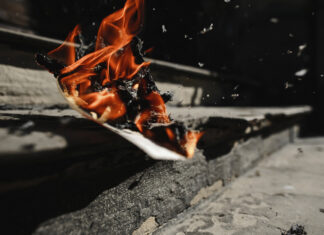 Суд отклонил кассационные жалобы по делу о крупном пожаре в Ростове-на-Дону