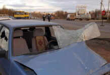 В Ростове мужчина разгромил парковку в состоянии аффекта