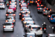 Юрий Слюсарь поручил Минтрансу назвать причины дорожных сбоев после снегопада